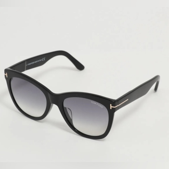 Tom Ford Cat Eye Sunglasses Black - Picture 2 of 5